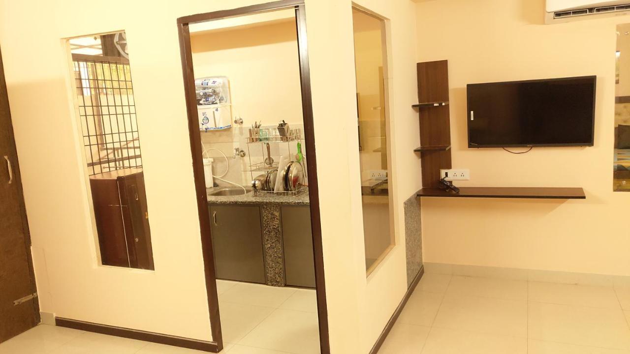 Mi Casa Sector 47 Apartment Gurgaon Bagian luar foto