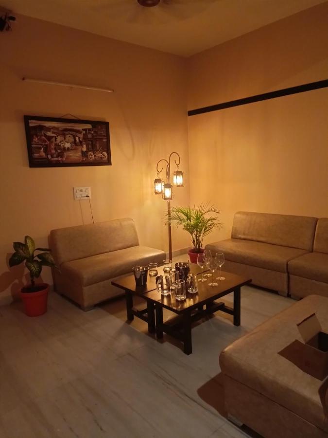 Mi Casa Sector 47 Apartment Gurgaon Bagian luar foto